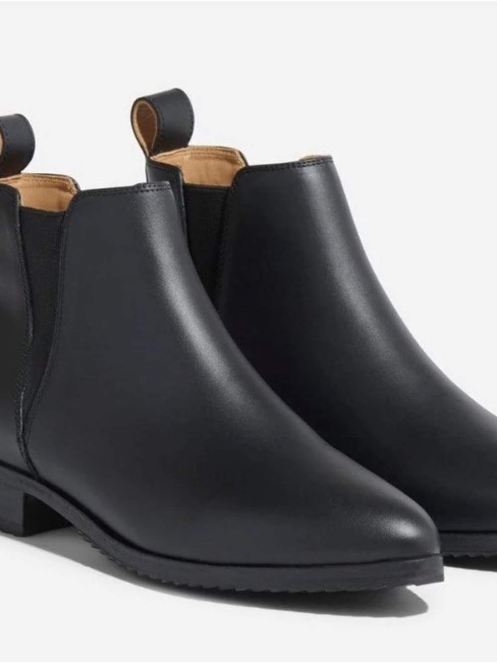 Nisolo Eva Chelsea boots